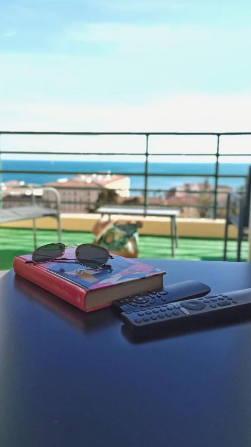 Sunshine Apartments Vistas Al Mar Malaga Luaran gambar