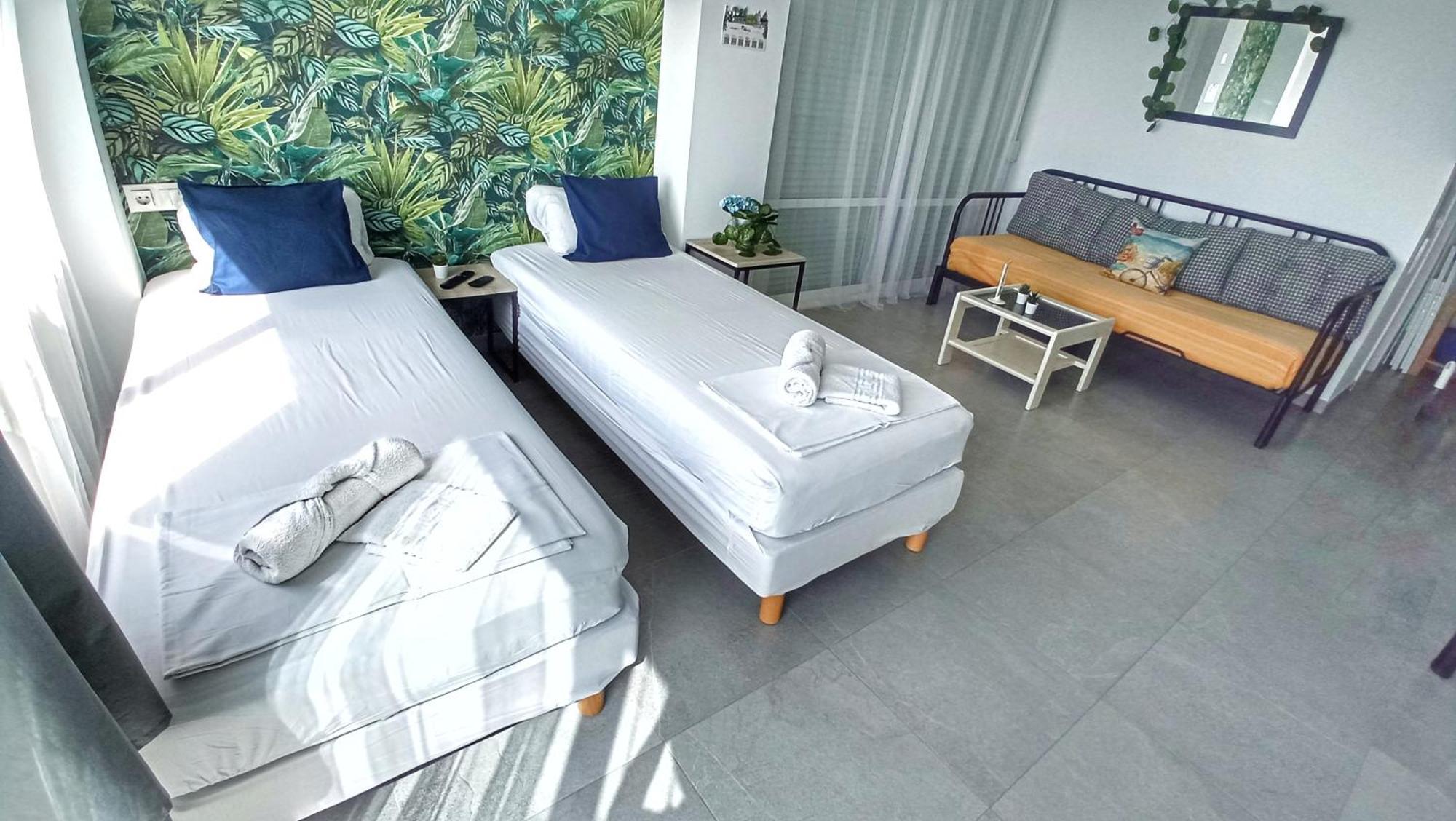 Sunshine Apartments Vistas Al Mar Malaga Luaran gambar